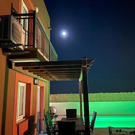 Villa Marie Agradable Y Tranquila Maison Con Piscina Corralejo Exteriör bild