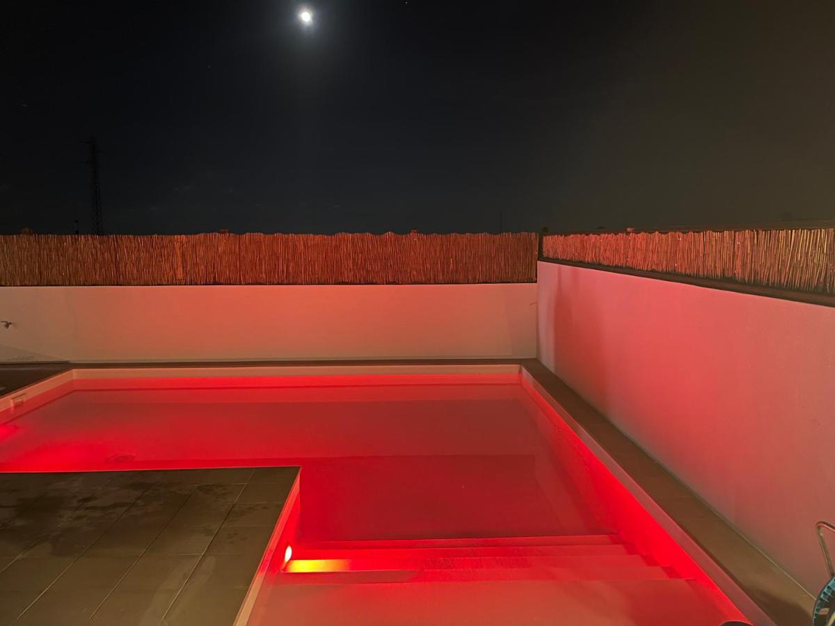 Villa Marie Agradable Y Tranquila Maison Con Piscina Corralejo Exteriör bild